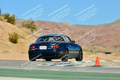 media/Dec-13-2025-Extreme Speed (Sat) [[d129ecb0b9]]/Beginner/Session 2 (Turn 4)/